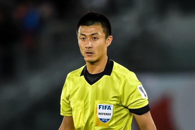 新2足球网址-中国男裁判时隔17年再进世界大赛！傅明将执法奥运